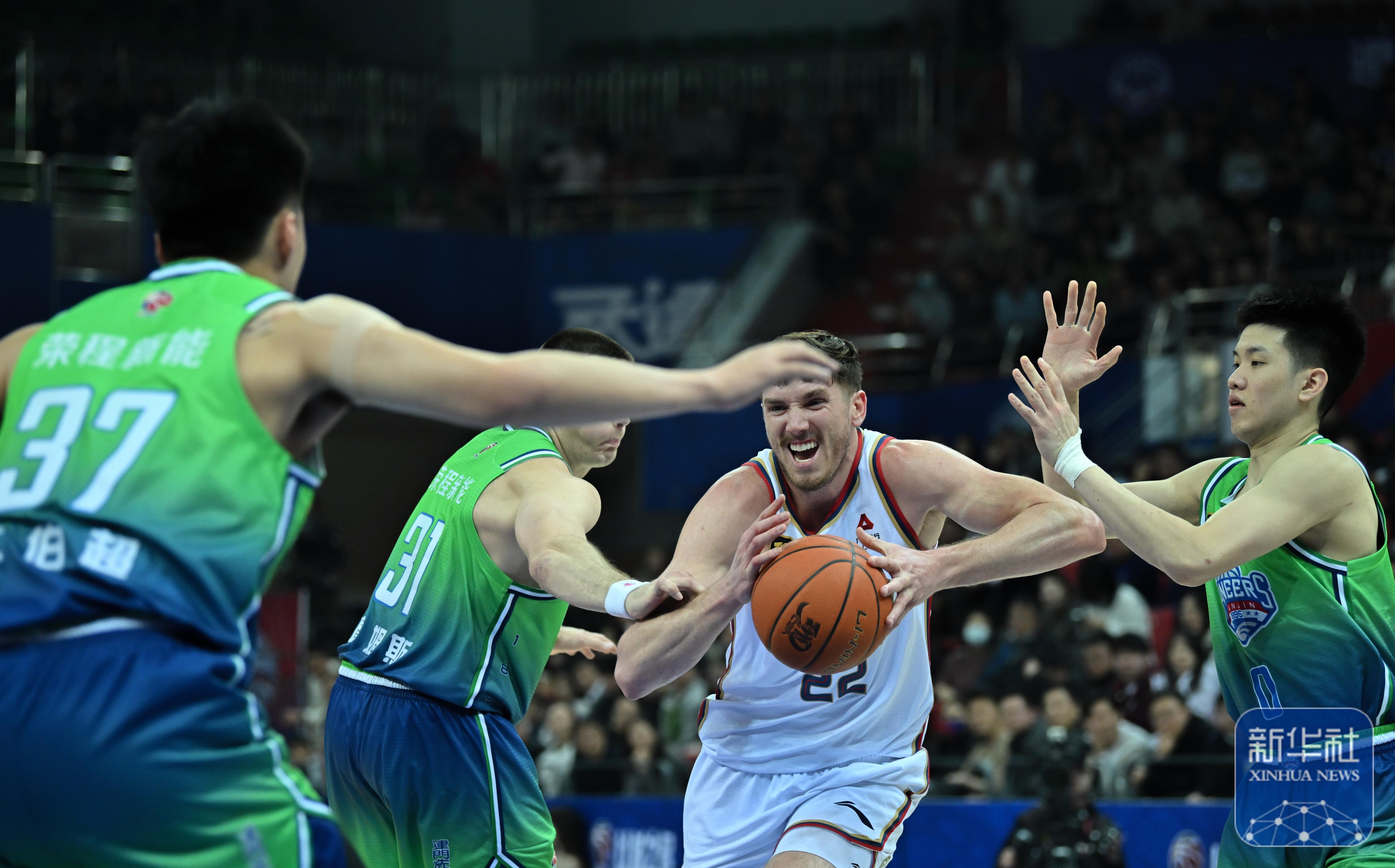 开云体育亚洲官网-无限期暂停CBA比赛，球迷们需要耐心等待