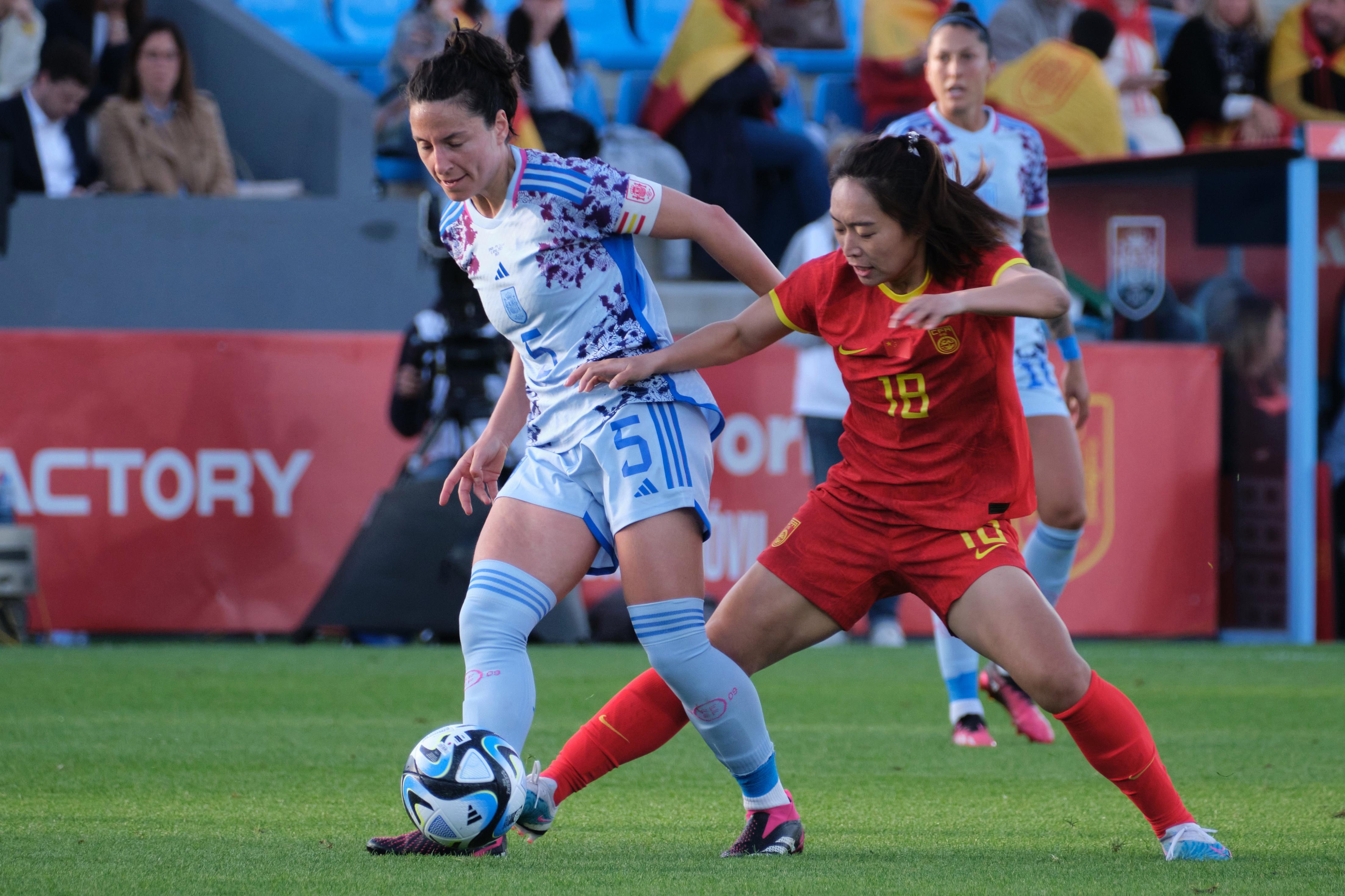 中国女足在欧洲赛事中的耀眼表现