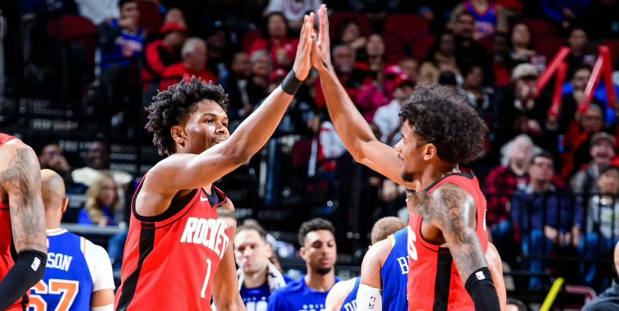 开云体育网站-火箭升级热火晋级决赛，哈登力挺助攻带领胜利的简单介绍