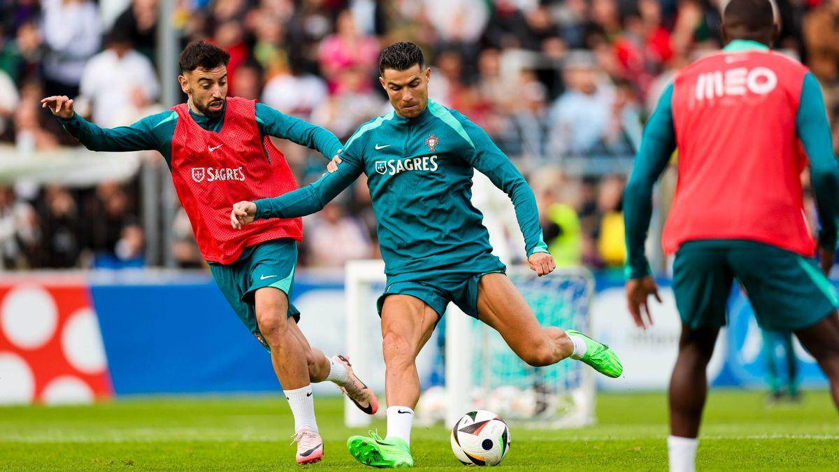 葡萄牙连扫两队，成功晋级欧洲杯决赛