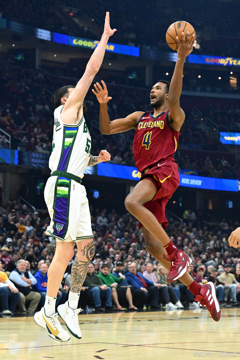 亚眠保持不败战绩，展现出强大实力的简单介绍