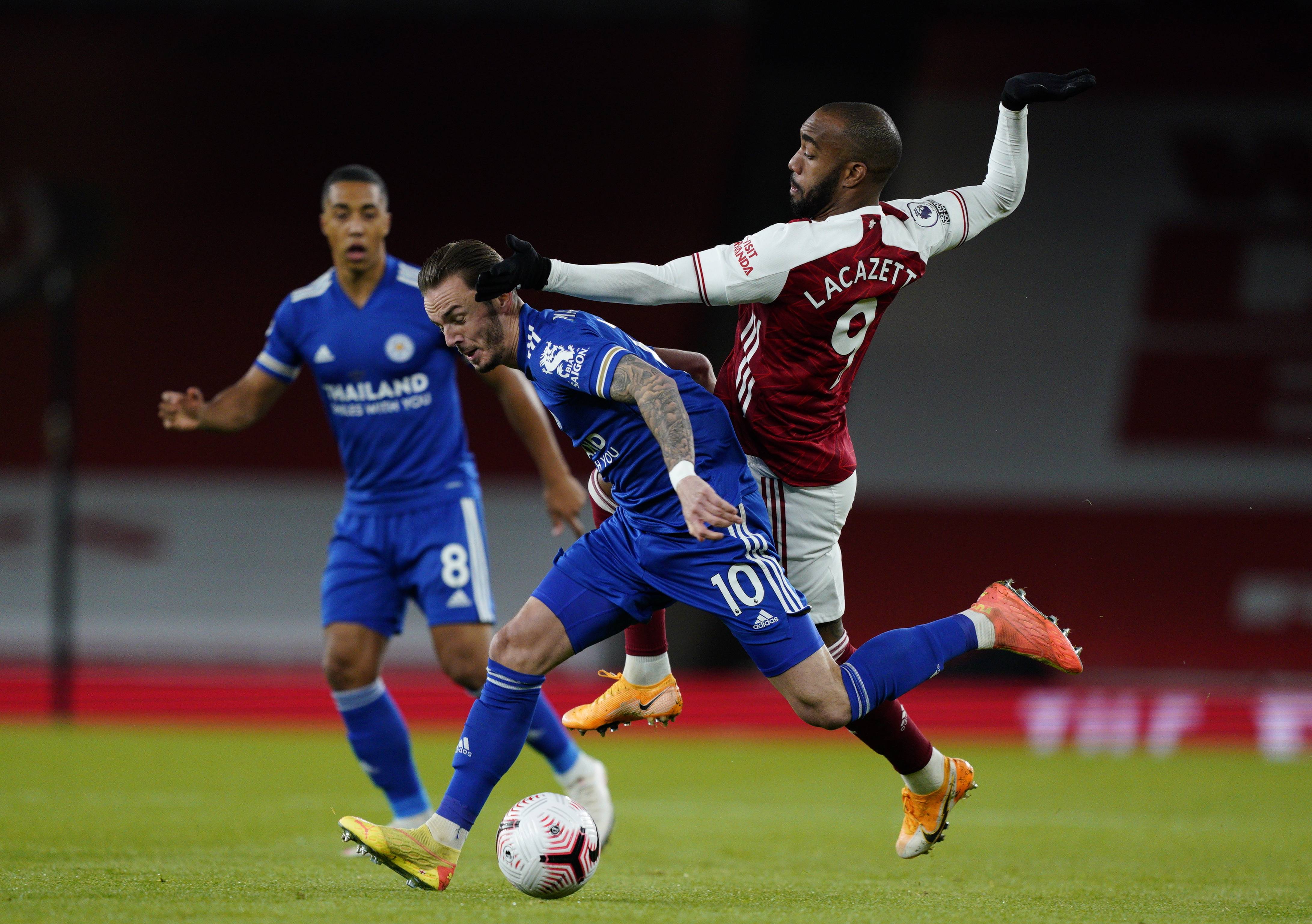 莱切斯特城击败对手，保持领先优势的简单介绍