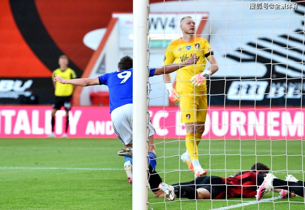 包含莱斯特城受挫，积分榜位置下滑的词条