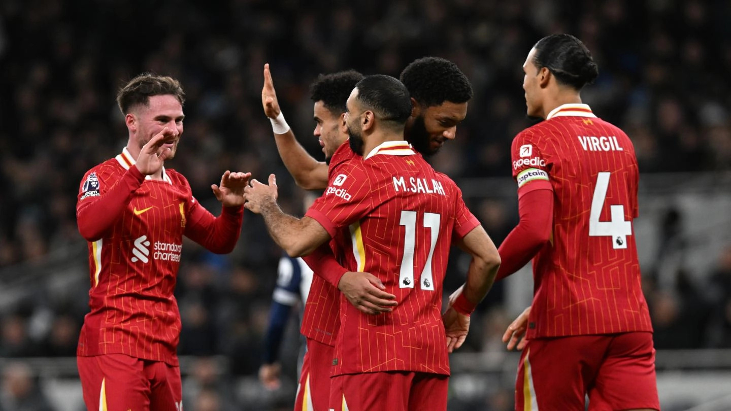 开云体育入口-曼联全队迎战士气高涨利物浦，期待胜利的简单介绍