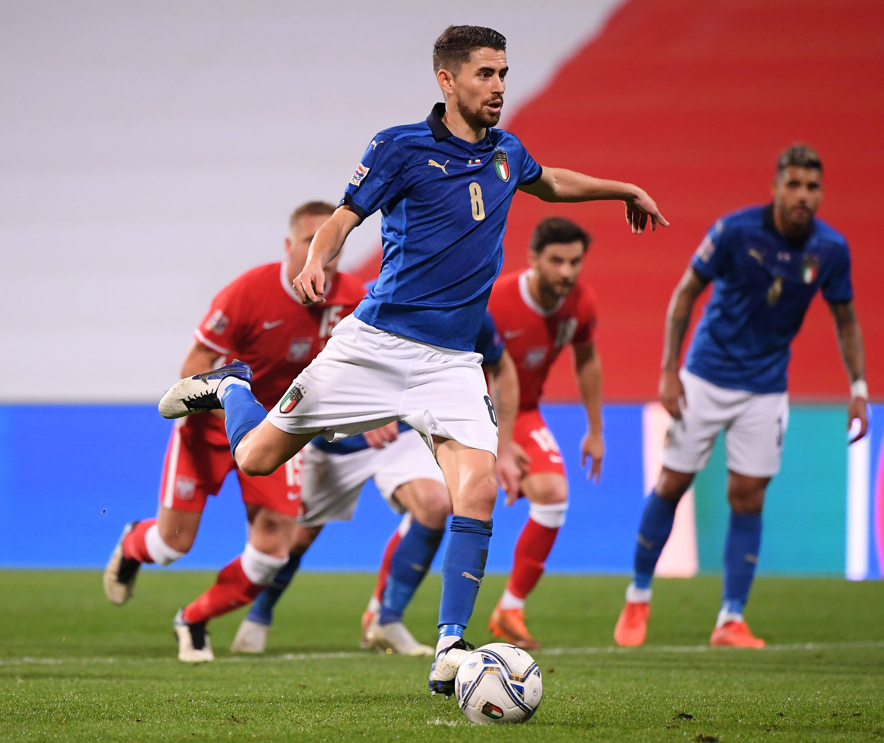 开云体育官网-克罗地亚队险胜对手，靠近欧洲杯晋级之路