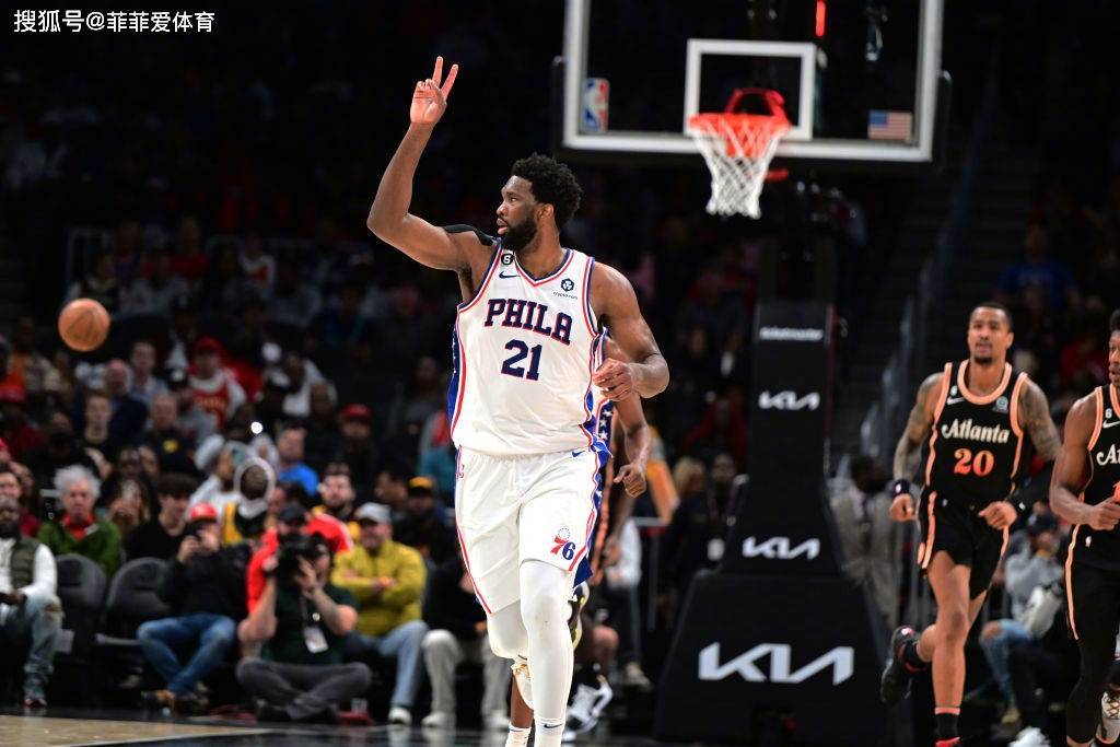 包含爵士遥遥领先，马上将进军季后赛的词条