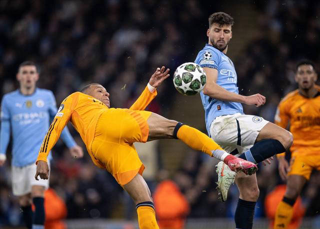 开云体育亚洲官网-包含欧洲足球冠军联赛半决赛剧透，惊艳表现引关注的词条