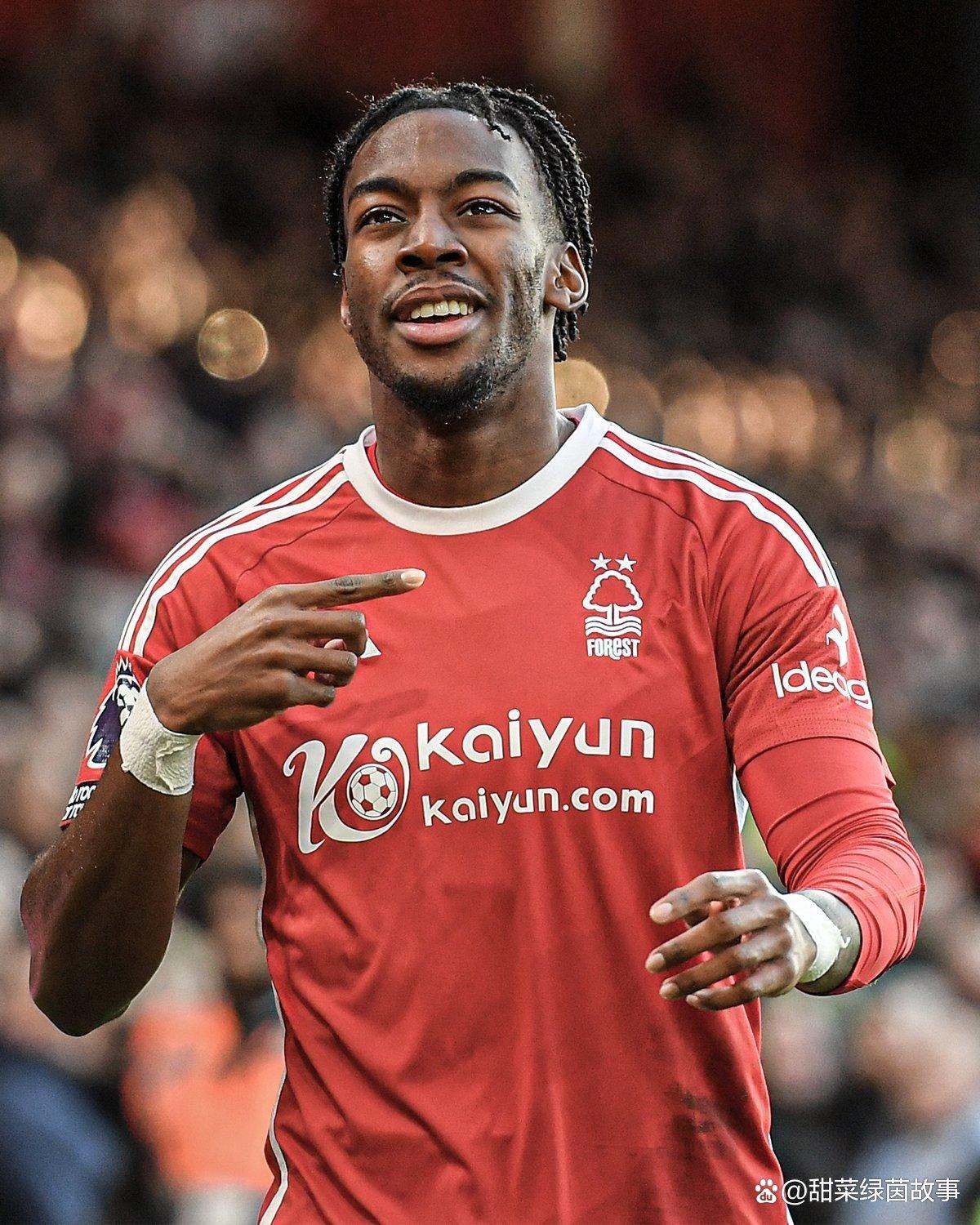 转会消息：球队可能考虑引进一名新球员