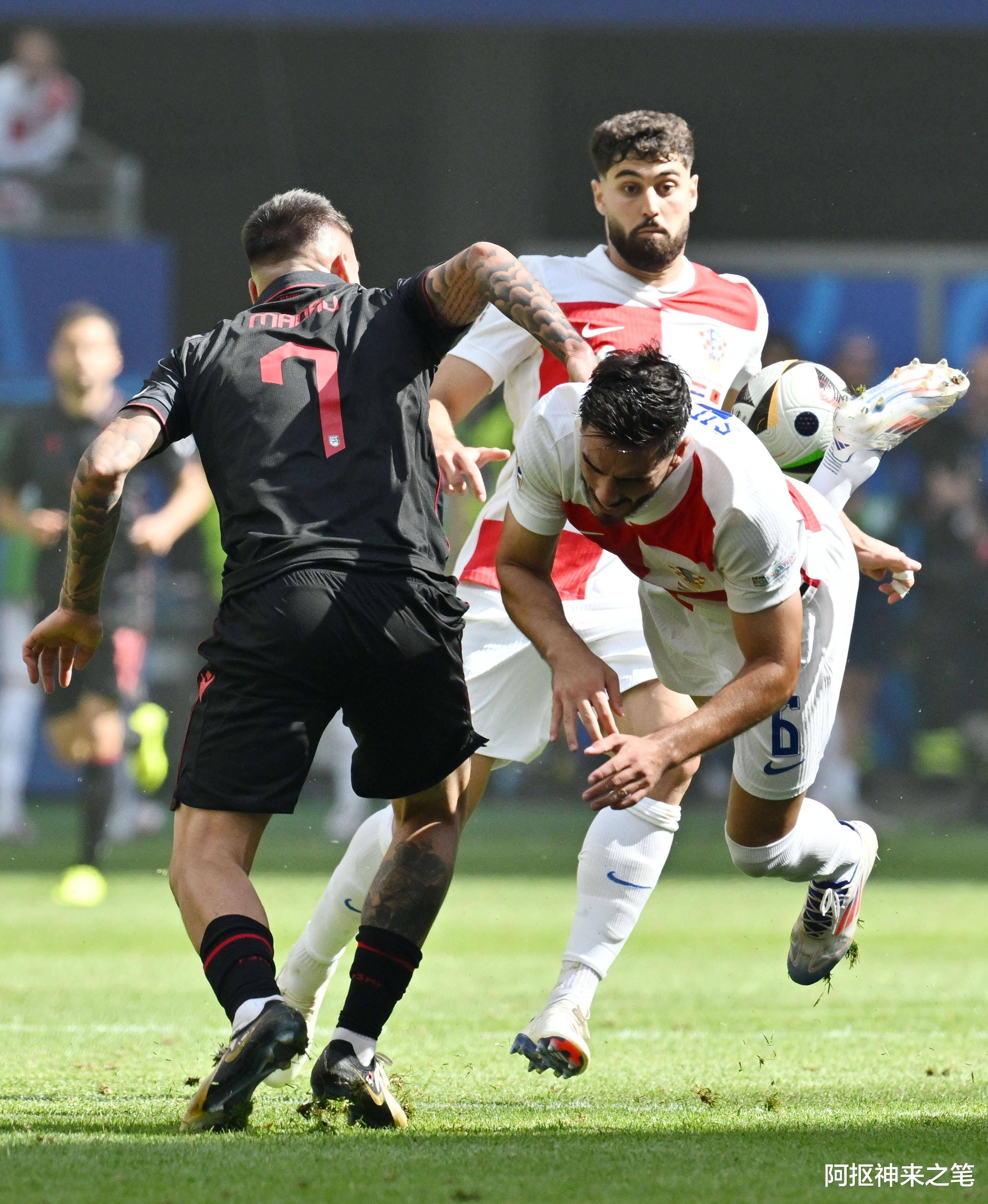 关于阿尔梅里亚主场不敌对手，遭遇不胜的信息