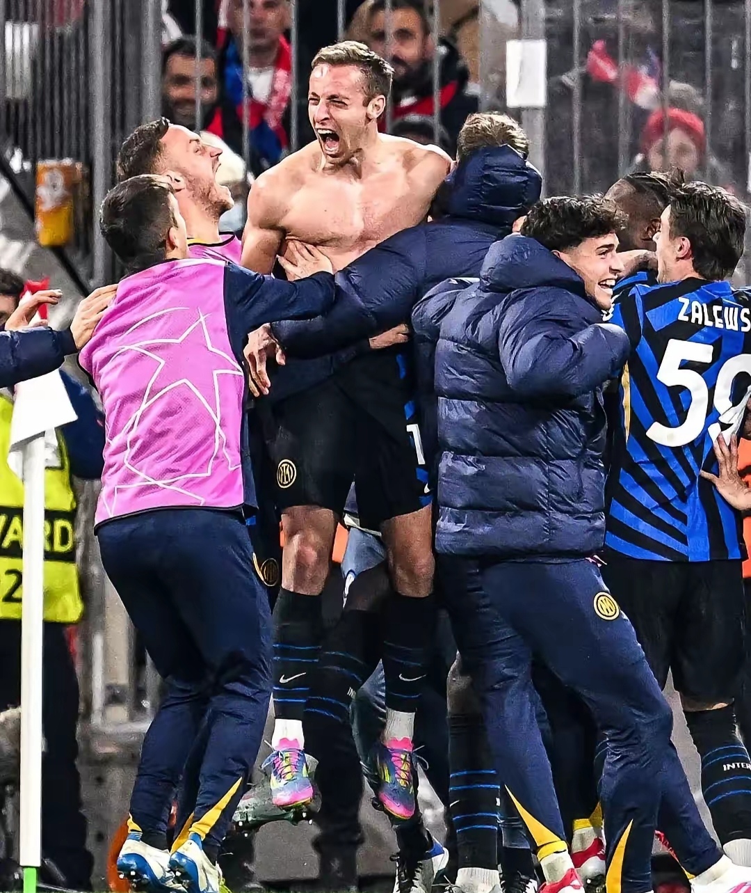 开云体育入口-德国双后卫表现神勇，助球队顺利挺进半决赛