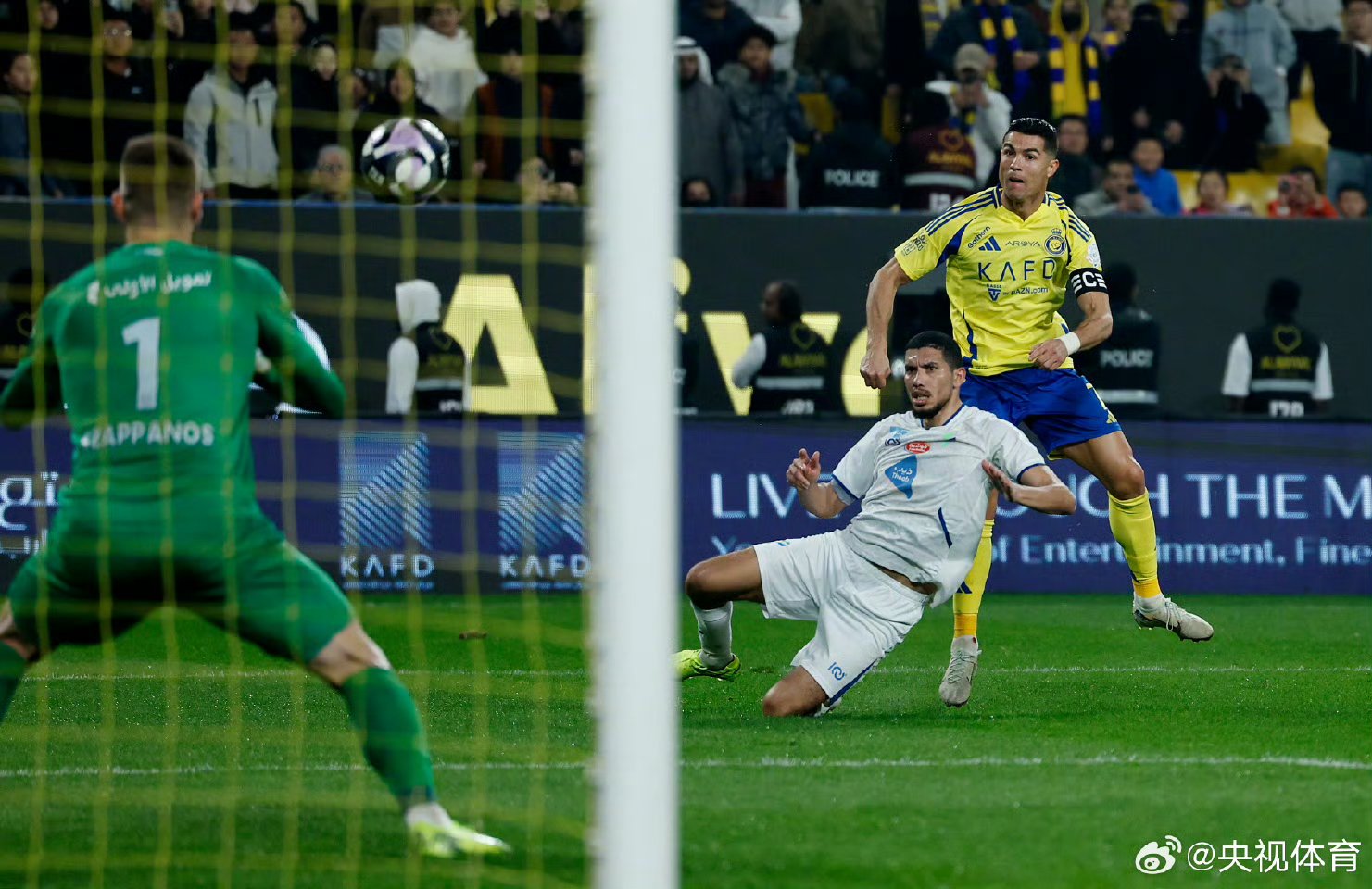 防守稳健，攻势犀利，打出完美比赛